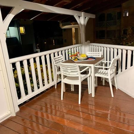 Somptueux Duplex Sur La Route Des Plages Sainte-Anne Zewnętrze zdjęcie